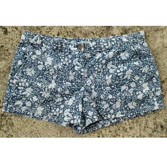 Gap chambray shorts. Size 10 - Picture 1 of 2